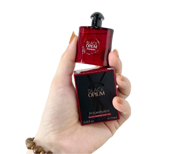 YVES SAINT LAURENT - Black Opium EDP Over Red 7,5ML (Miniatura)